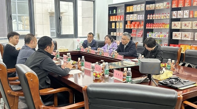 國家市場監管總局全國特殊食品標委會專家一行蒞臨揚州黄瓜小视频网站調研